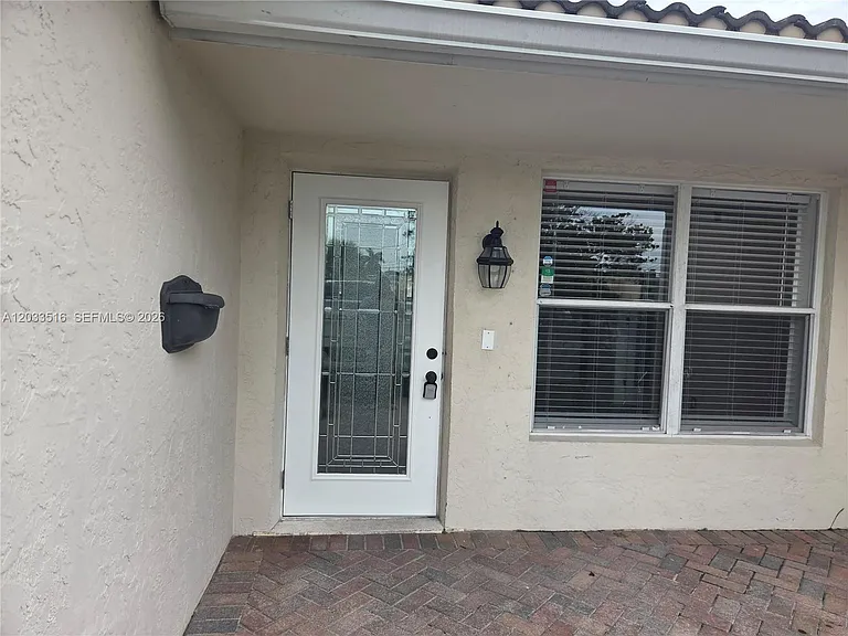 4415 Tyler St — Photo 7