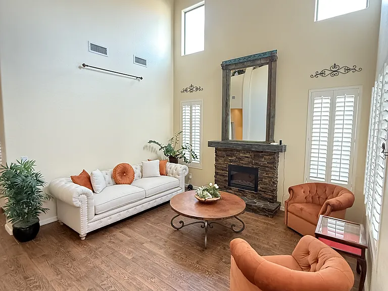 2245 W Clearview Trl — Photo 17