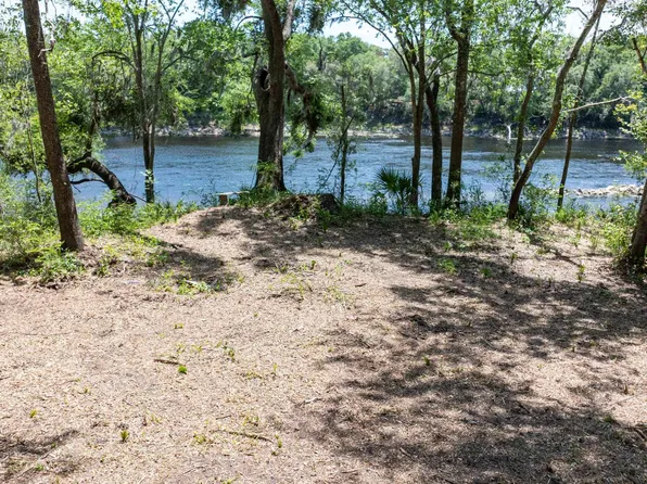 198 Trail, O'Brien, FL 32071