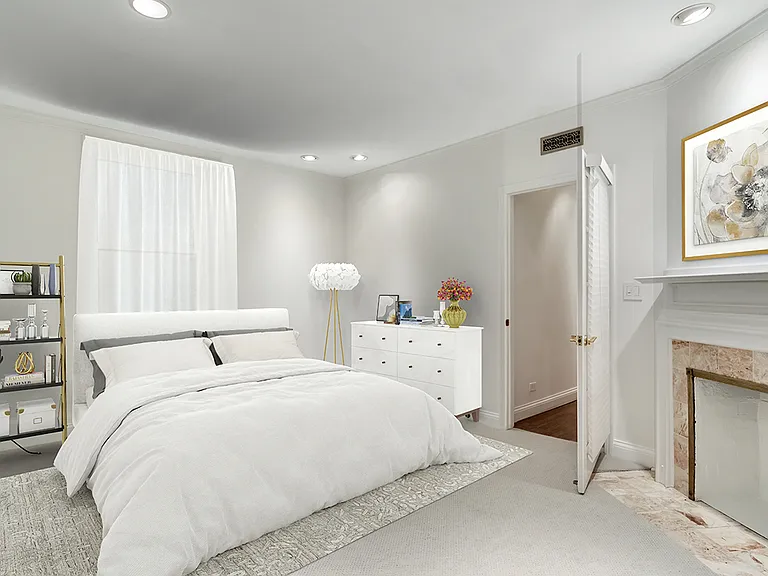 1228 N Dearborn St #2 — Photo 29