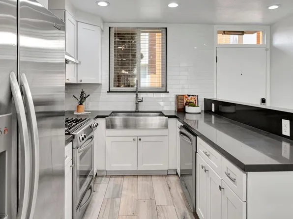 7608 Eads Ave, La Jolla, CA 92037