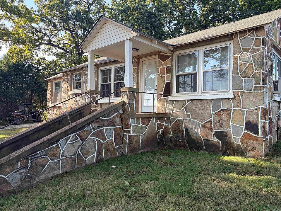 1st image of 8951 Mount Calm Rd