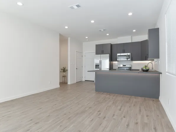 1317 Irving Ave, Glendale, CA 91201