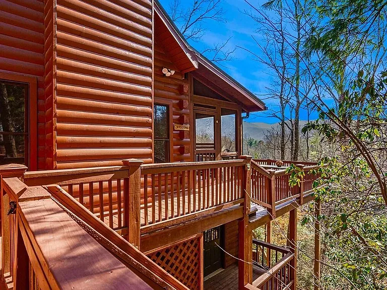 1822 Hidden Lake Dr — Photo 13