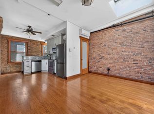 130 W 10th St #3, New York, NY 10014