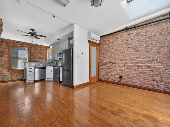 130 West 10th Street image 1 of 15