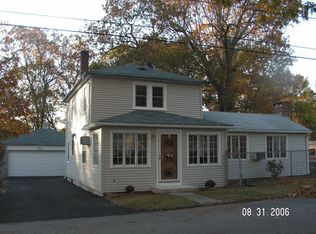 145 Bakers Creek Rd, Warwick, RI 02886