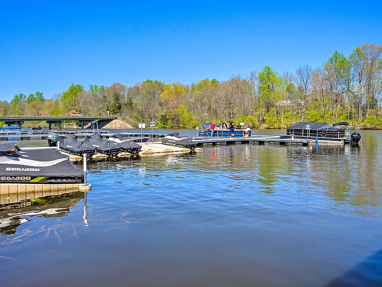 lake access with included boat ramp