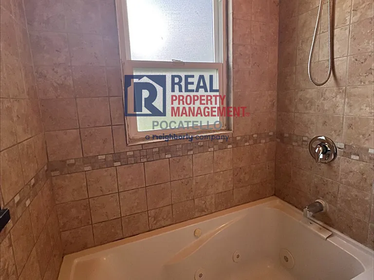 578 Filmore Ave — Photo 11