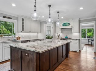 1202 Riverside Dr, Newport News, VA 23606