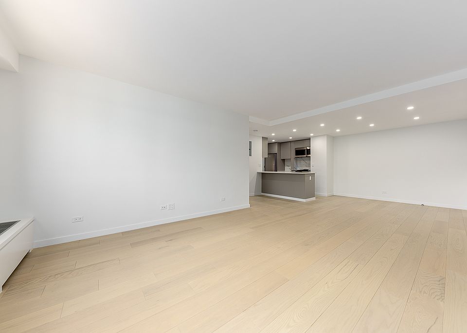 1st image of 561 Amsterdam Ave #3H