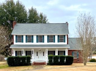 107 Fox Run Ln, Vicksburg, MS 39180