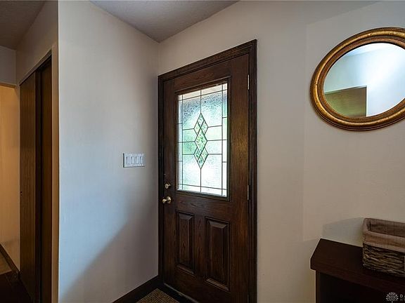 4th image of 2141 Sherwood Forest Dr