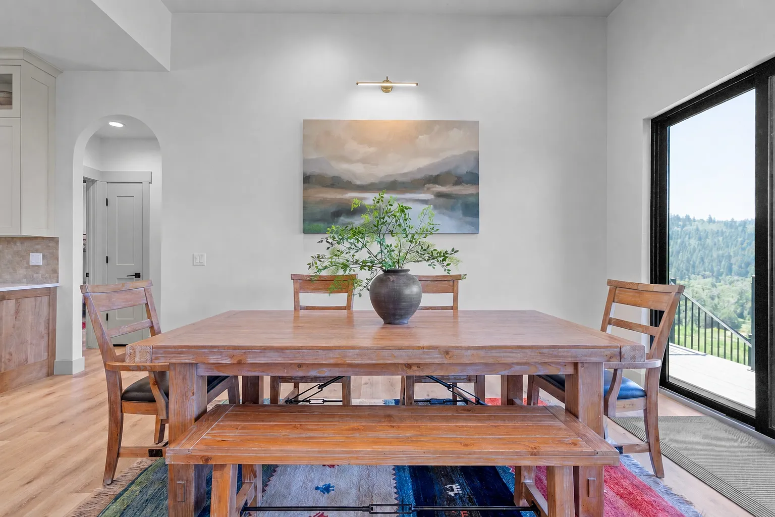 3 bed, 1900 sqft, $4,500 — Photo 4