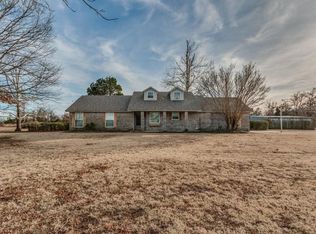 6130 Corky Dr NE, Norman, OK 73026