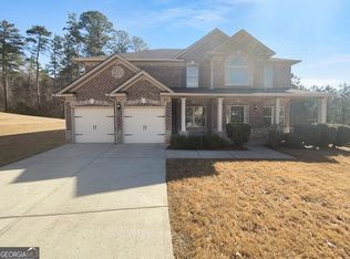 1350 English Manor Cir, Stone Mountain, GA 30087