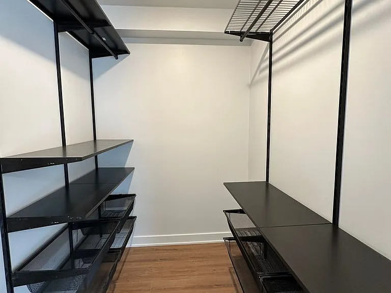 Rosewood Commons — Photo 26