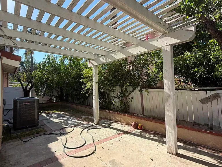 2332 Vista Moora Ave — Photo 19