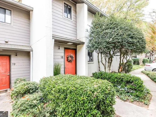 18 Finch Trl NE #103, Atlanta, GA 30308