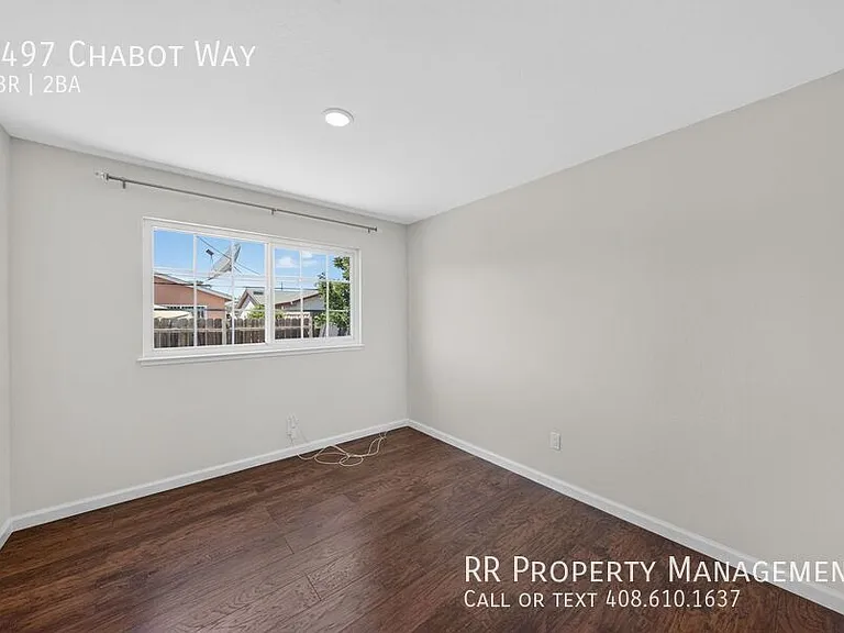 1497 Chabot Way — Photo 18
