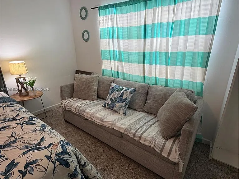 2130 McKinley St #1 — Photo 9
