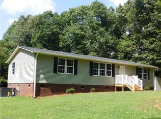 230 Amy Ln, Reidsville, NC 27320