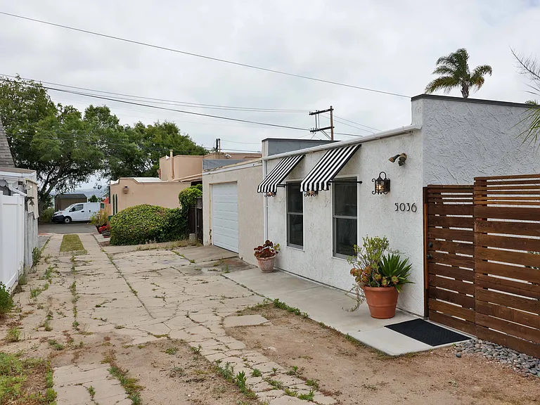 5036 Raymond Pl — Photo 16