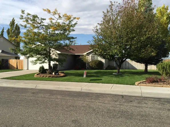 271 Meadowlark Dr, Shelley, ID 83274
