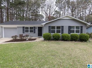 5257 Beacon Dr, Birmingham, AL 35210