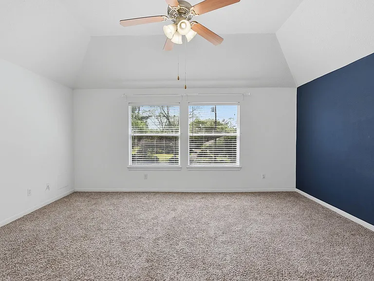 5227 Brinkman Ct — Photo 15