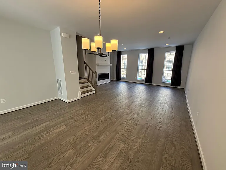 620 Leigh Way — Photo 24