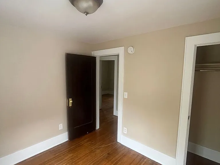 99 Cummings St — Photo 16
