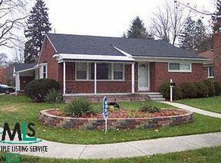 26844 Student St, Redford, MI 48239