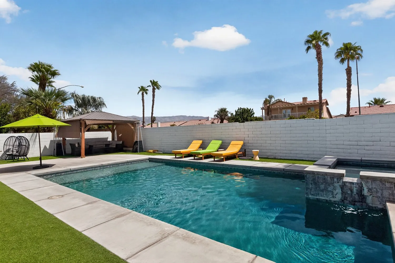 4 bed, 1910 sqft, $4,000 — Photo 3