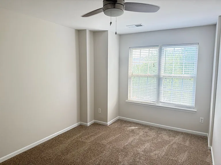 9123 Washam Potts Rd — Photo 14