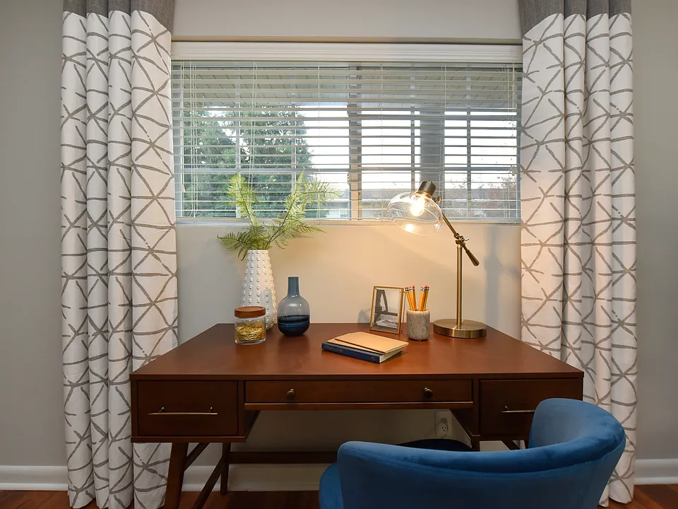 Living Room with space for a desk!