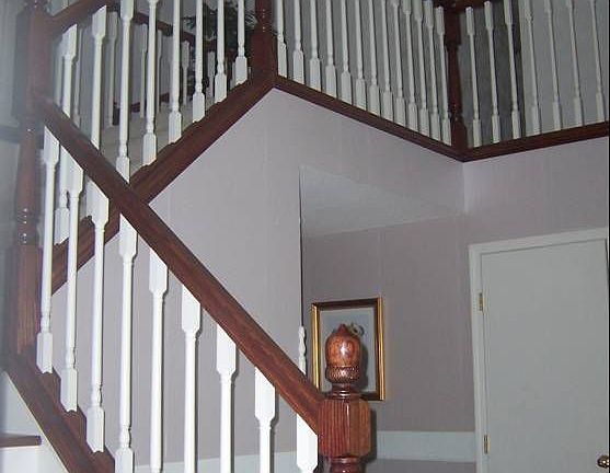 Foyer Stairway