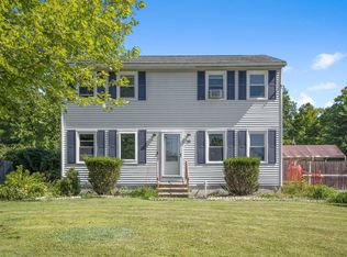 16 Yarrow Way, Concord, NH 03303