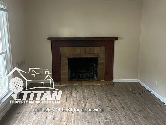 4th image of 905 Stuart St #A