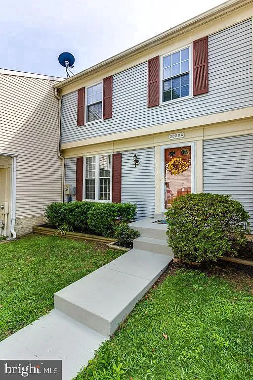 3 bed, 2.5 bath, 1406 sqft, $2,500 — Photo 1