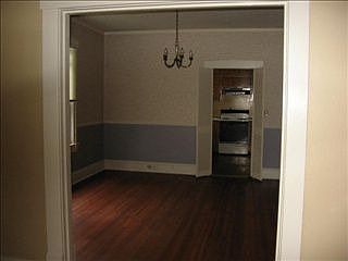 4th image of 228 Montague St