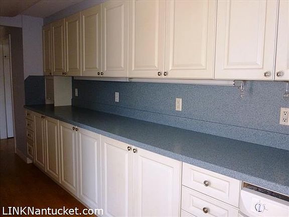 5th image of 18 Miacomet Ave Unit 2