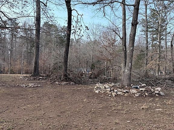 4th image of 1085 Love Valley Rd