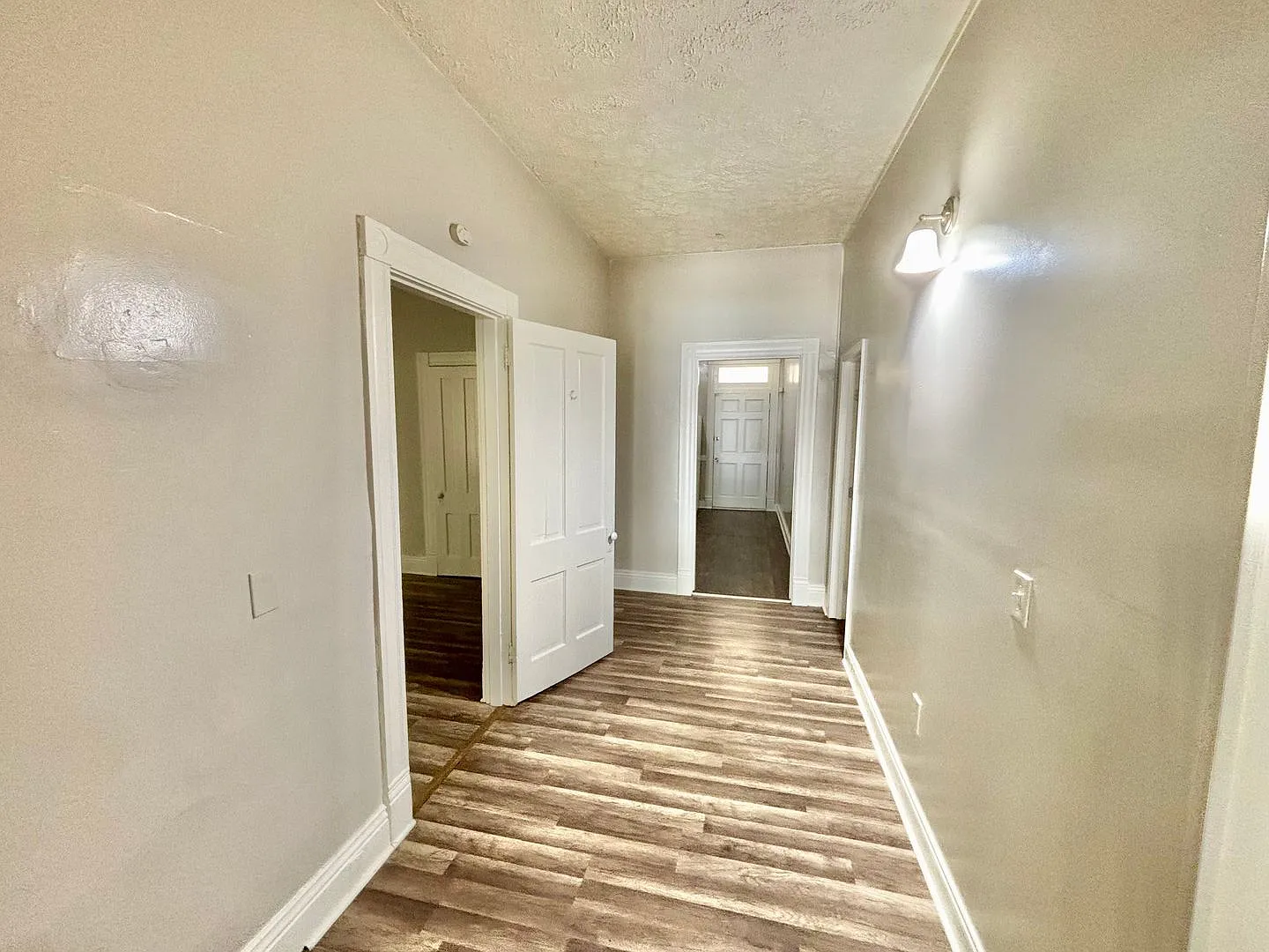 2612 Hale Ave - 2 Bed 1 Bath single family house, Section 8 welcome, Pets OKAY — Photo 3