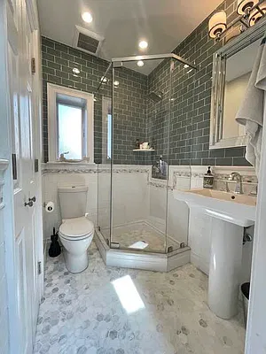 Sold by John A Maguire Real Estate LLC | media 10