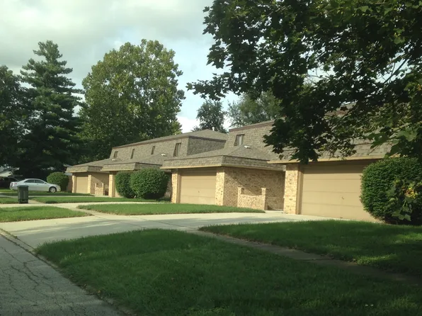 1702 Maynard Dr, Champaign, IL 61822