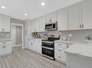 1016 Essex St, Livermore, CA 94550