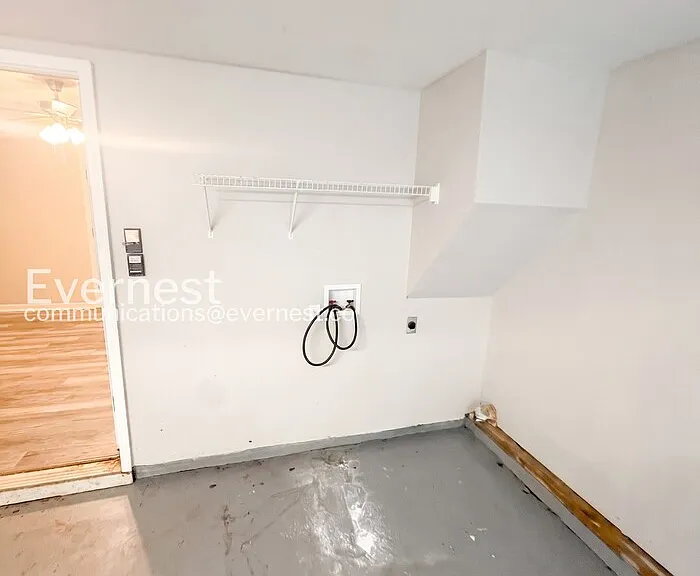 1487 Saint Dunstans Rd — Photo 20
