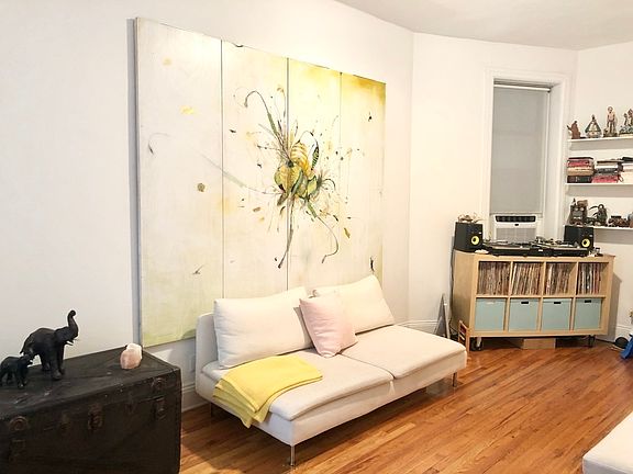 2nd image of 153 E 96th St APT 1D