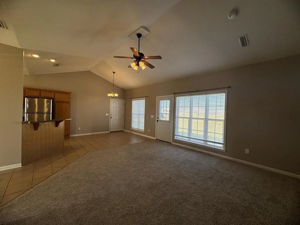 209 Gritney Road — Photo 3